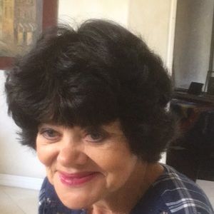 Meet your Posher, Andrea